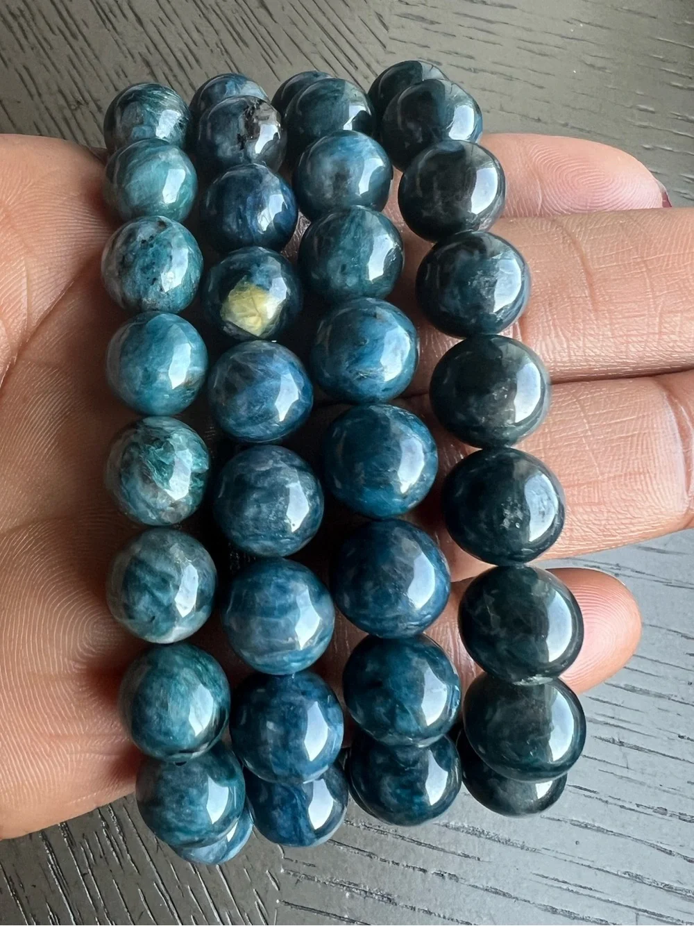 Blue sugilite bracelet 10mm SIZE 6.75’ ( ONE )